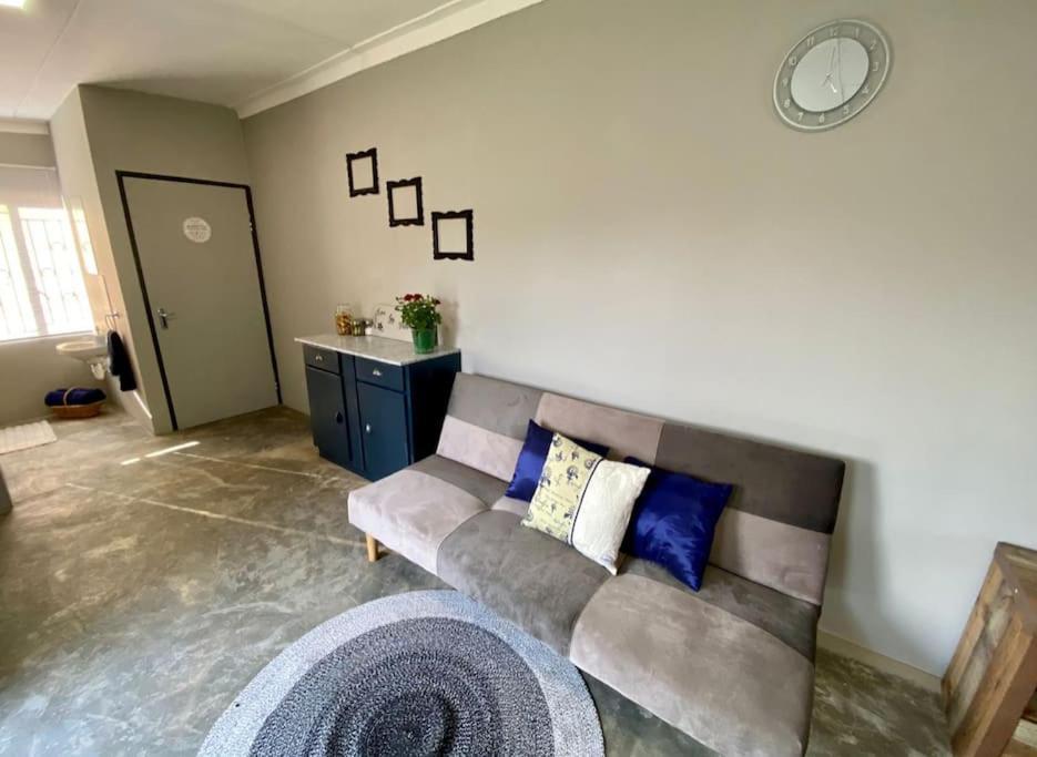 Stellies Accommodation - Room 1 Keetmanshoop Exteriér fotografie